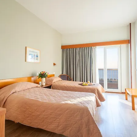 Hotel Queen Olga 3*