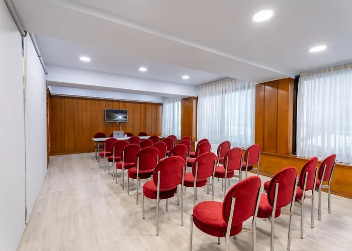 Otel Queen Olga 3*