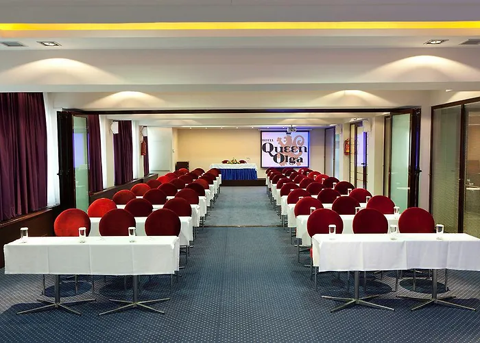 Hotel Queen Olga 3*