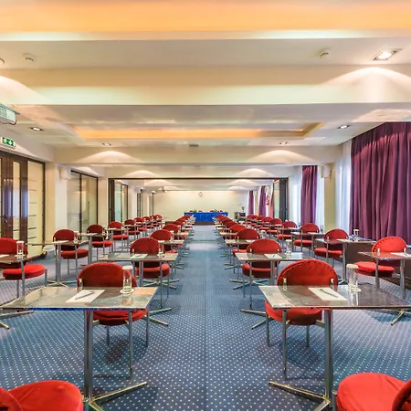 奥尔加皇后酒店 3* 塞萨洛尼基