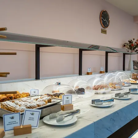 奥尔加皇后酒店 塞萨洛尼基