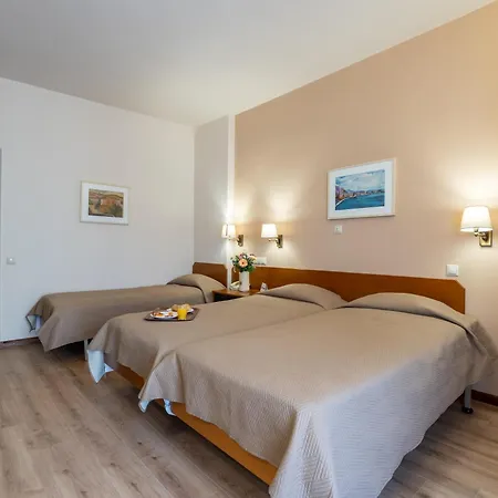 奥尔加皇后酒店 酒店 塞萨洛尼基