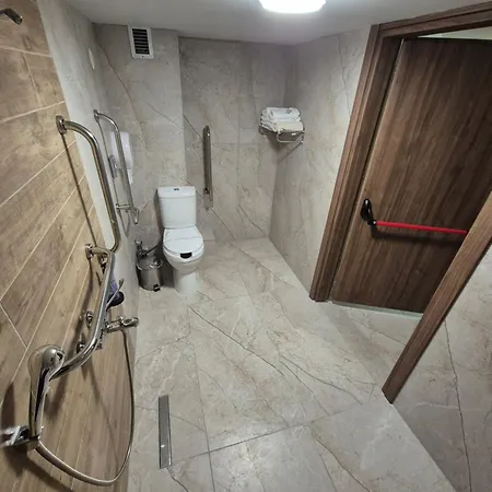 Hotel Queen Olga