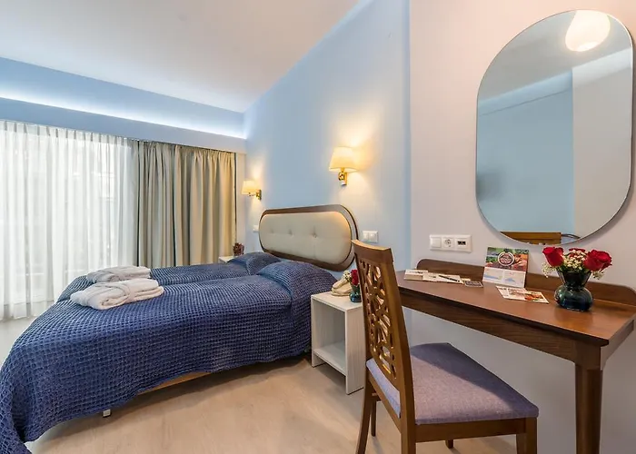 Hotel Queen Olga Tessalónica